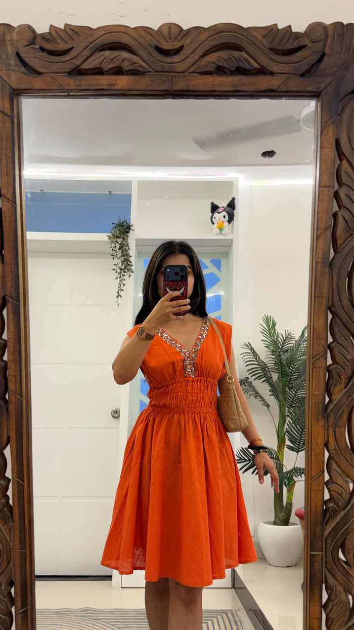 28 classy dress 32-34 bust/l:35