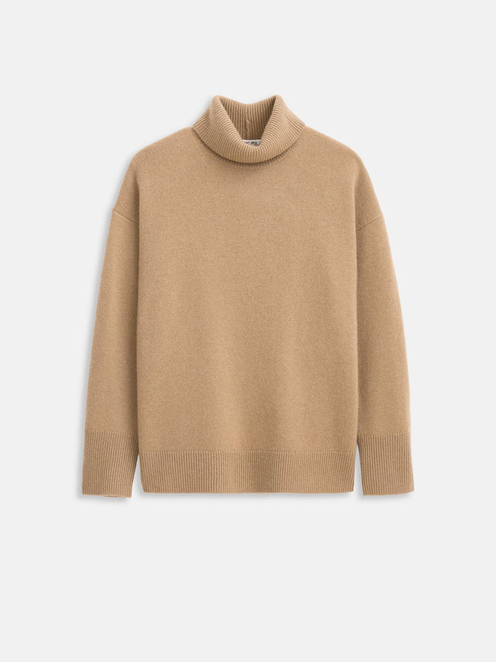 The Maisie Turtleneck Sweater in Cashmere - Light Camel