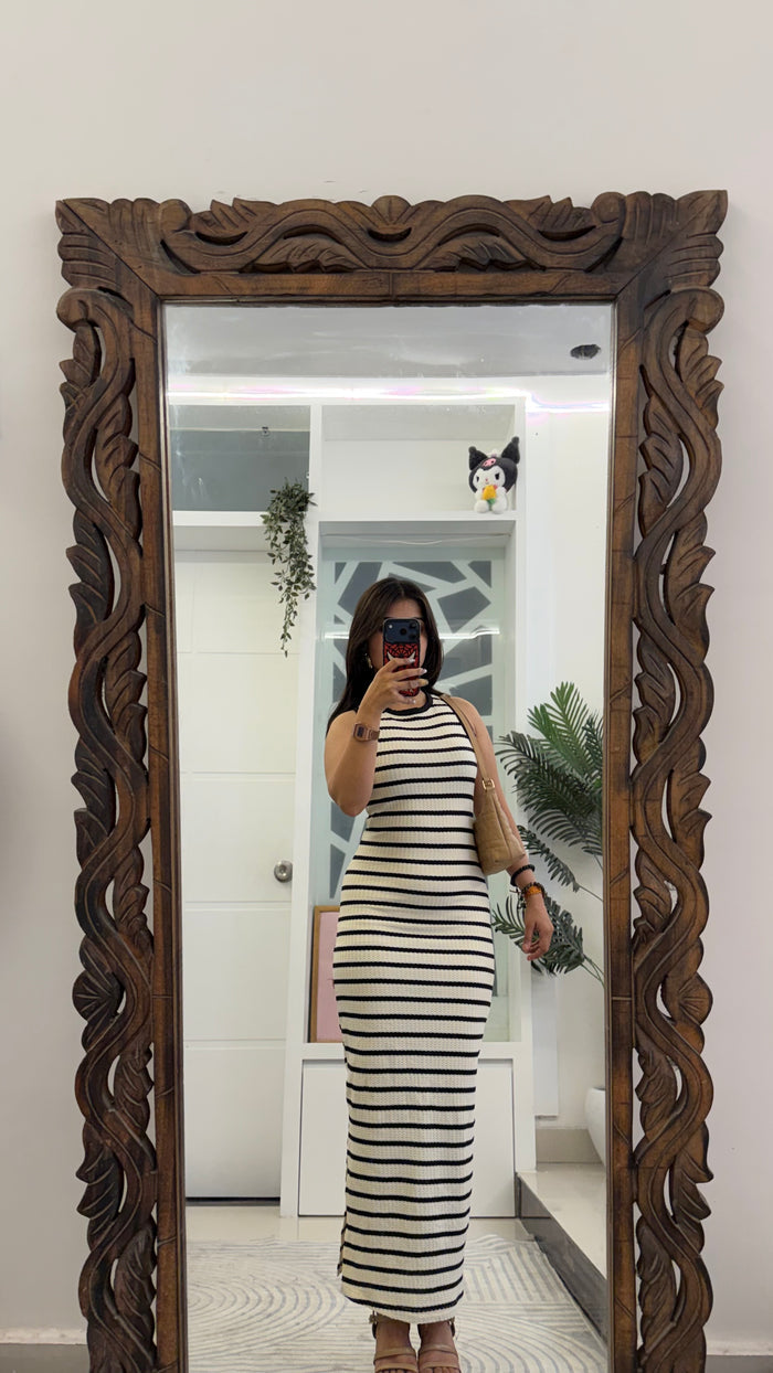 132 Bodycon dress 30-32bust/49L