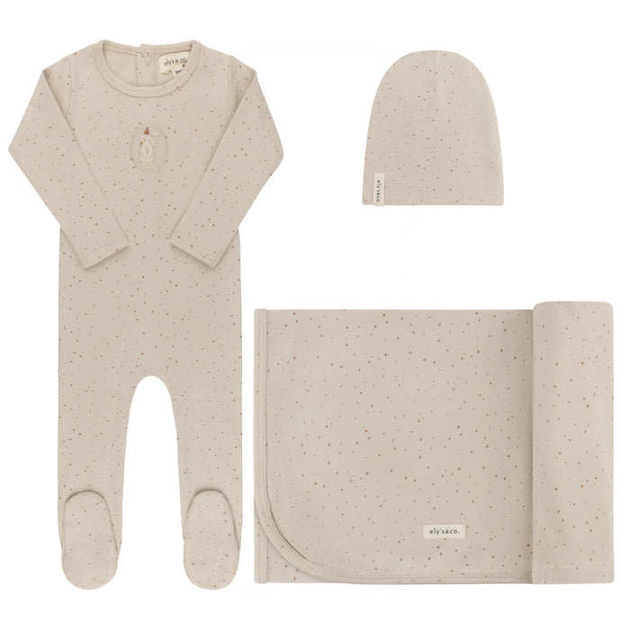 Baby Boy Layette Set – Tan – Speckled Bunny