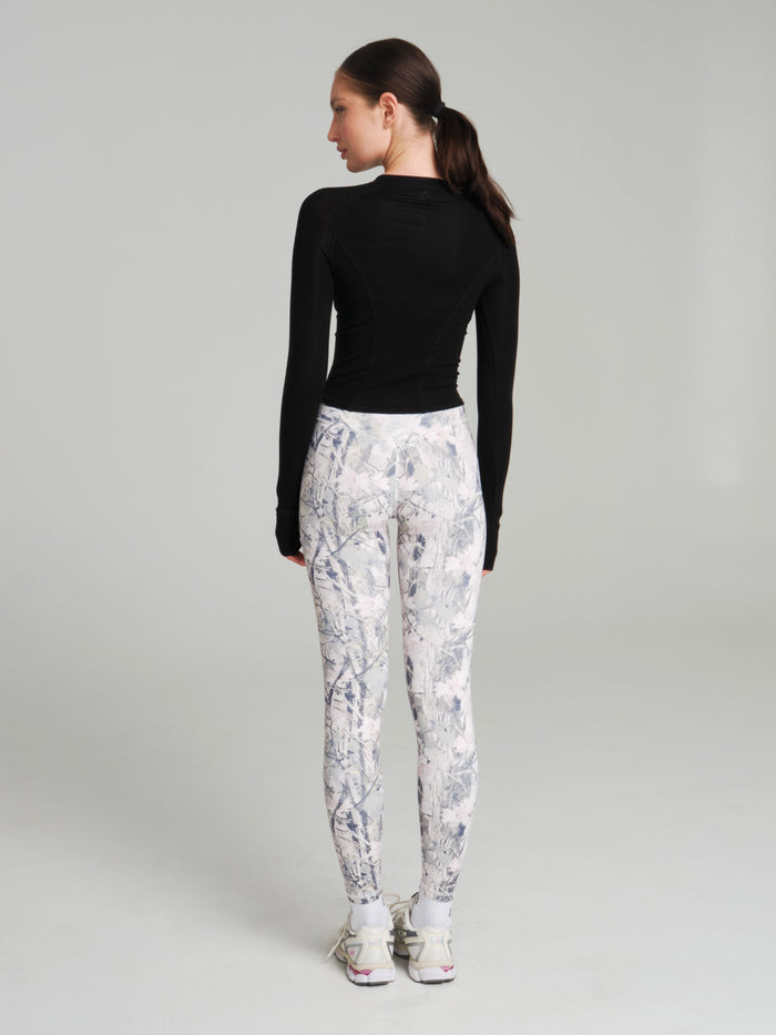 Base Layer Long Sleeve Waist Top - Onyx Black