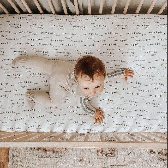 Snug fit crib sheet set forest grey leaf print