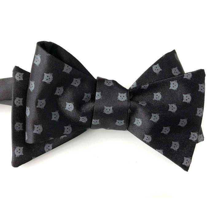 Cat Face Bow Tie, Black Cat Dot Print Tie, by Cyberoptix