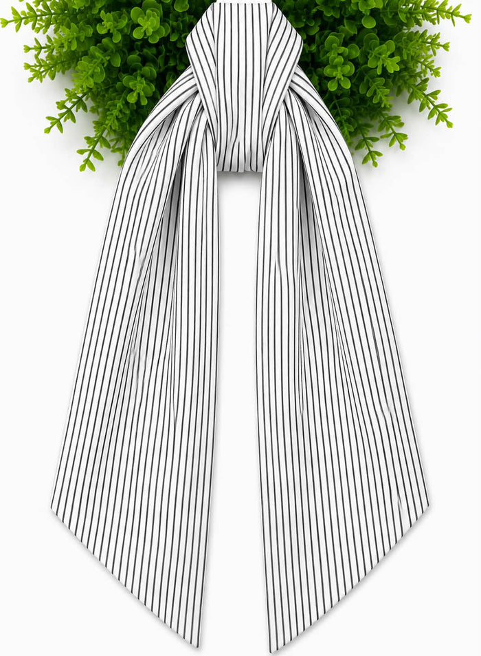 Classic Ticking Wreath Sash