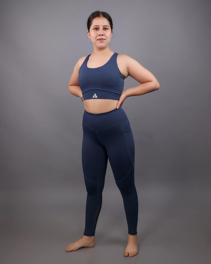 Core Leggings in Carolina Blue