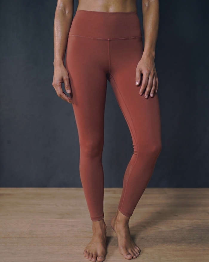 Core Leggings in Power Pink