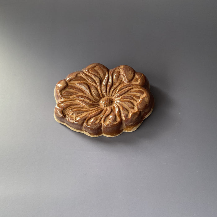 Erin Shigaki: Kashigata Flowers