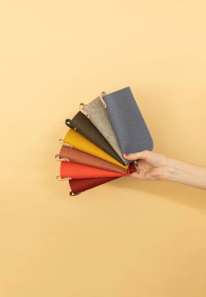 Eyeglass Sleeve - Dijon