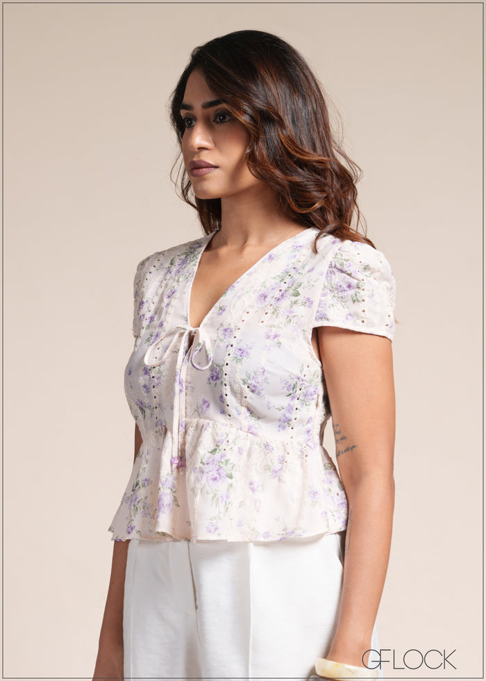 Floral Cutlawn Top - 110526
