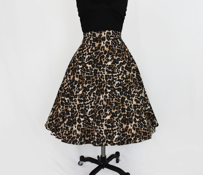 Flowy Leopard 1950s Vintage Skirt With Pockets