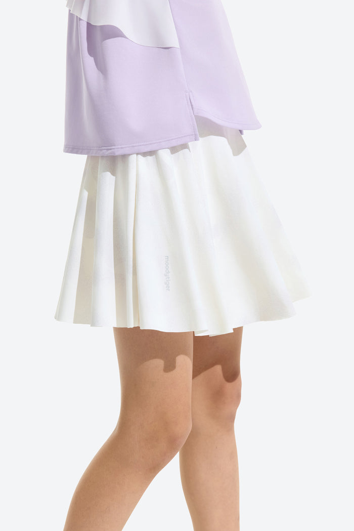 **Fantasy Coral White**