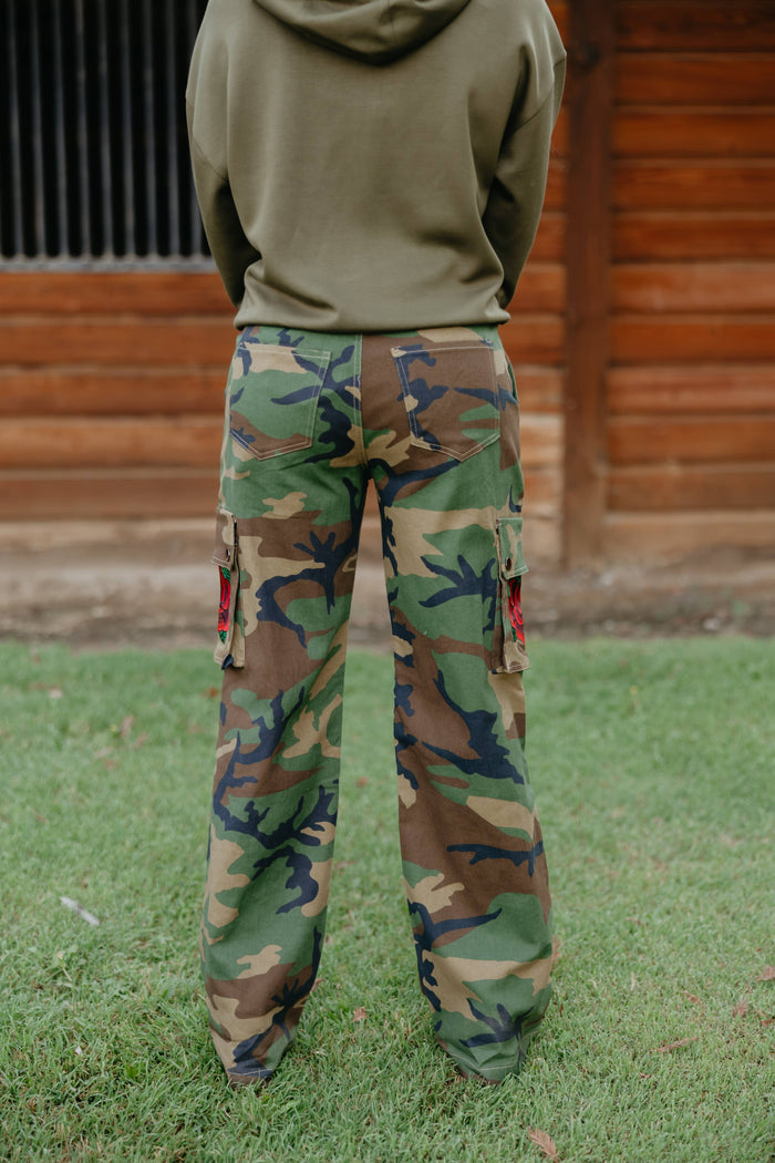 Heavenly Rose Camo Pant