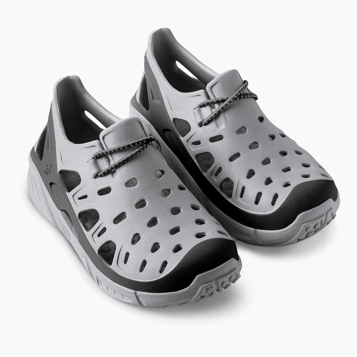 Cloud Grey/Black Kids' Trekking Shoe#color_cloud-grey-black