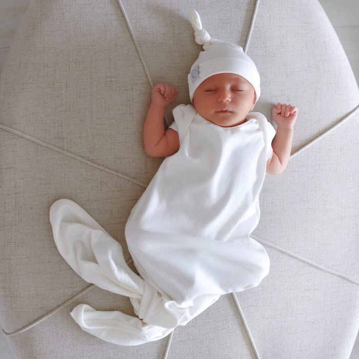 Knot Wearable Blanket, Knot Hat & Mitten Set