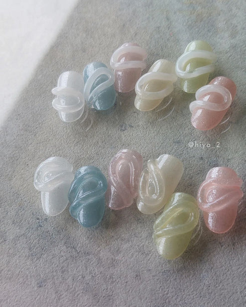 Kokoist Color Gel | E-300 Green Sheer Eggshell