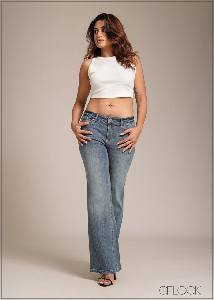 Low Waist Bootcut Jean - Short Length - 241225D
