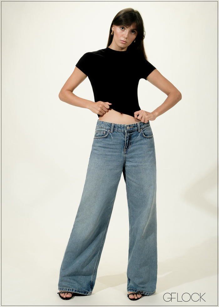 Low Waist Wide Leg Jean Short Length - women’s jeans at GFLOCK Sri Lanka