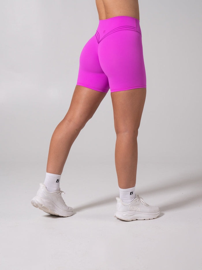 Micro Legacy Short 6" - Tango and Grape Juice