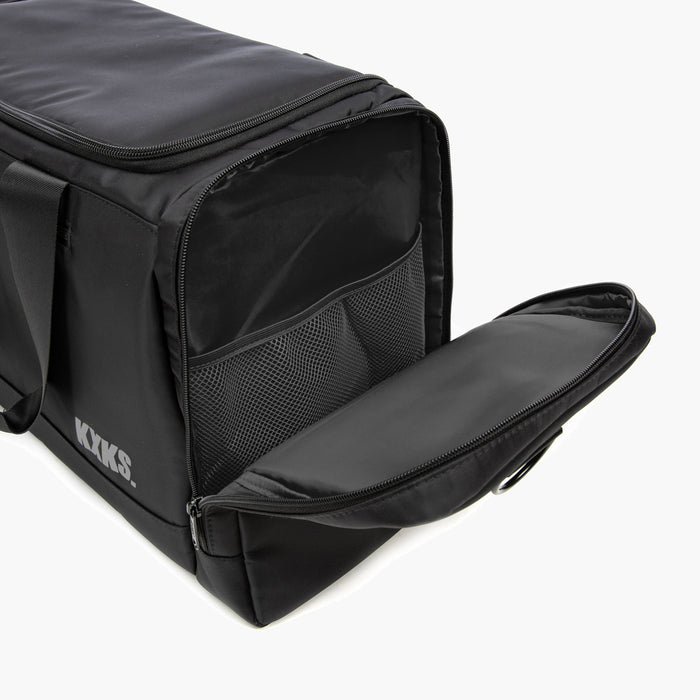 Originals Kicks Kase Duffle (Triple Black)