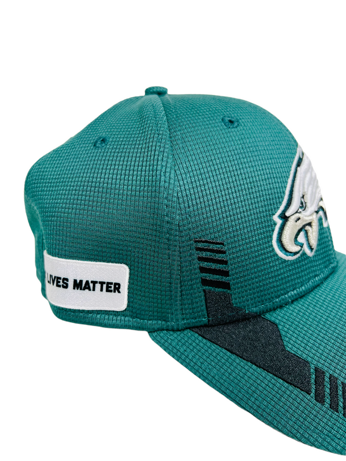 PHILADELPHIA EAGLES TEAM ISSUED NEW ERA FLEX-FIT ADULT HAT M / L