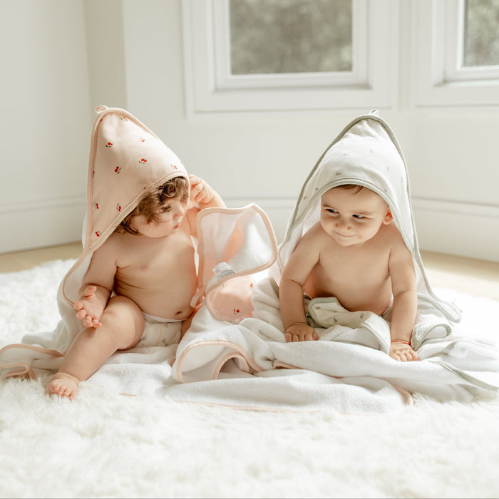 Pink Cherries Hooded Towel & Washcloth