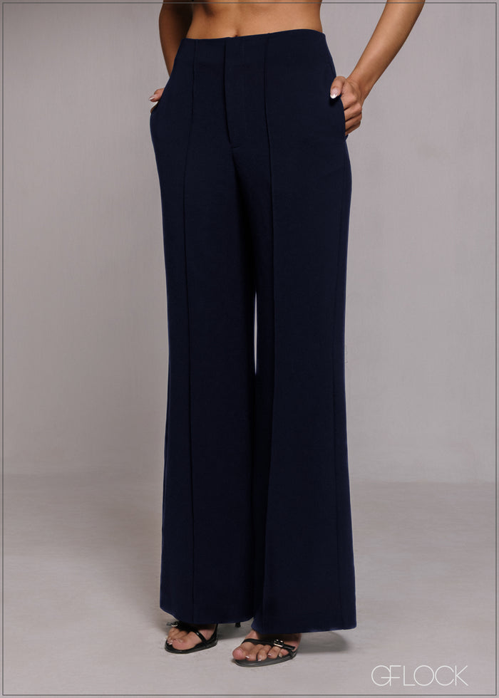 Pintuck Detail Bootleg Pant - 220526