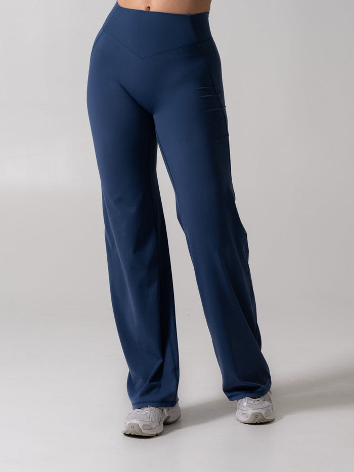 Poshknit Straight Leg Pant - Baked Blue