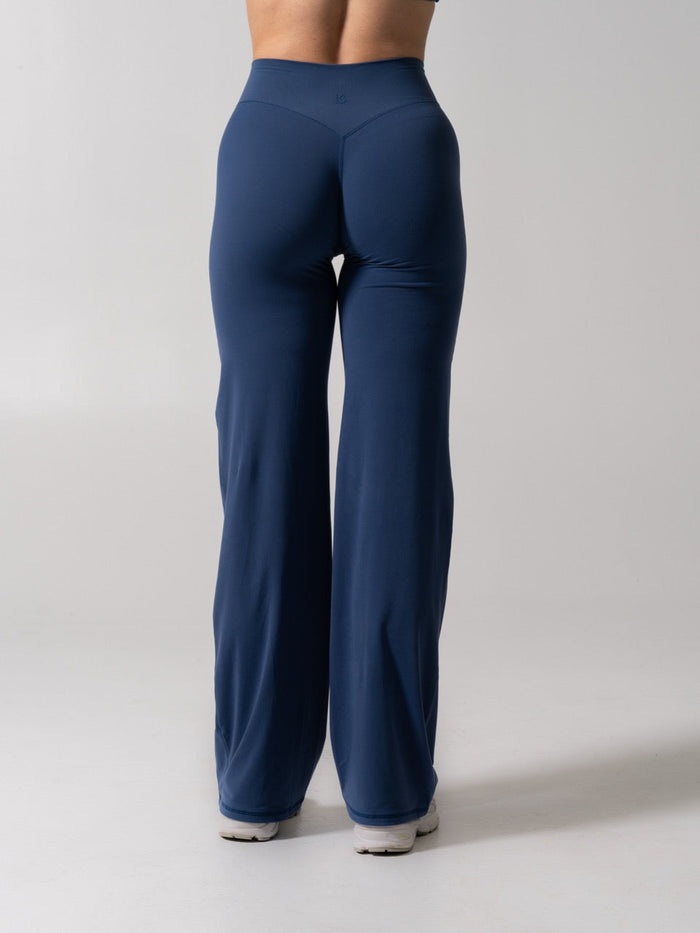 Poshknit Straight Leg Pant - Baked Blue