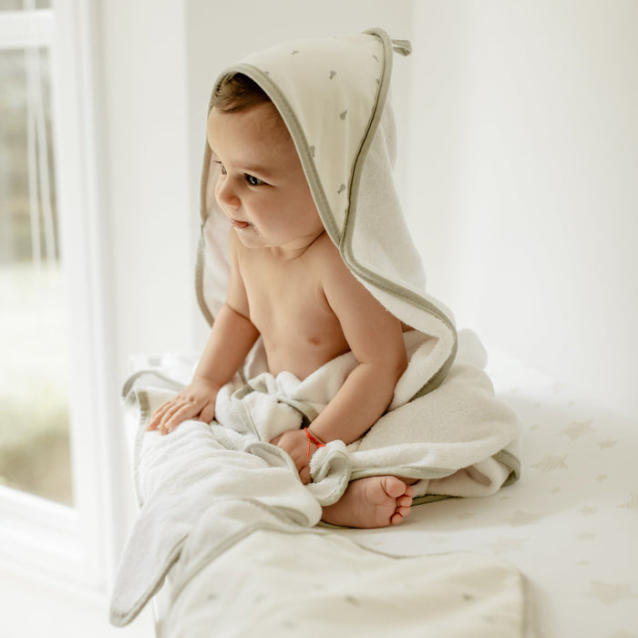 Sage Pears Hooded Towel & Washcloth