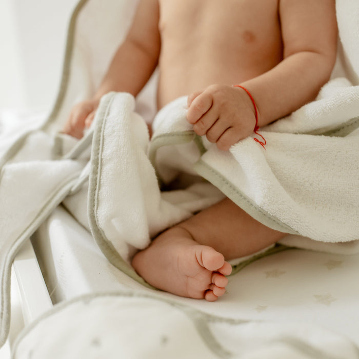Sage Pears Hooded Towel & Washcloth