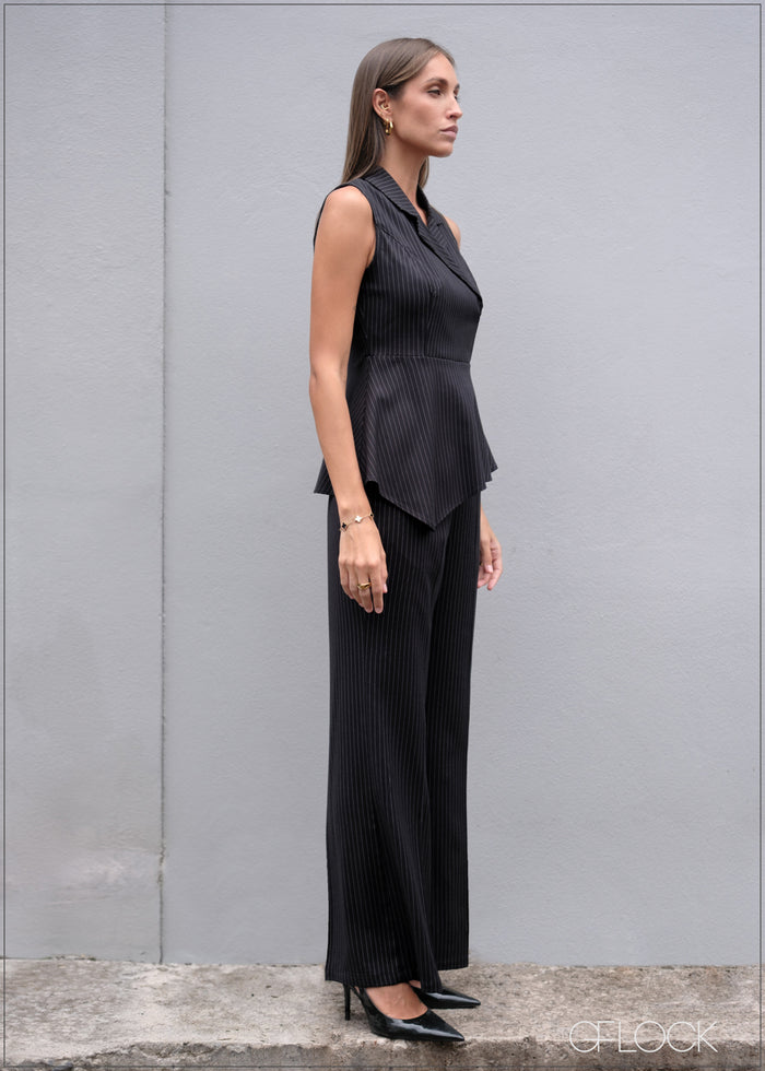 Sleeveless Belt Detailed Top - 070826