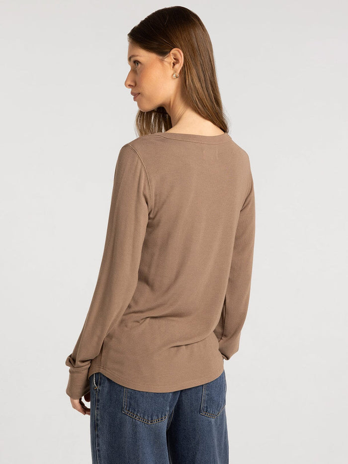 Stacy Top - Latte