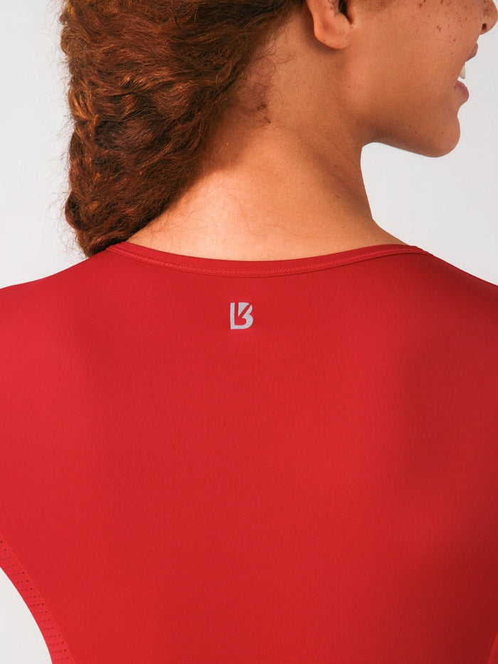 *PREORDER* Storm Hip Top - Lipstick Red