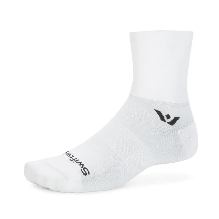 Swiftwick - Aspire Quarter Crew High