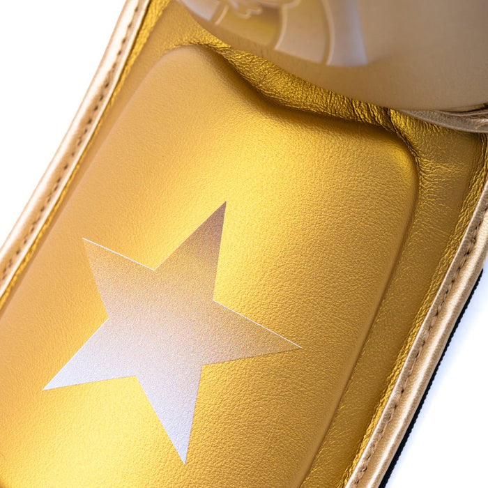 #Color_Gold