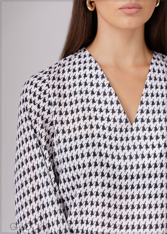 V-Neck Printed Top - 080526