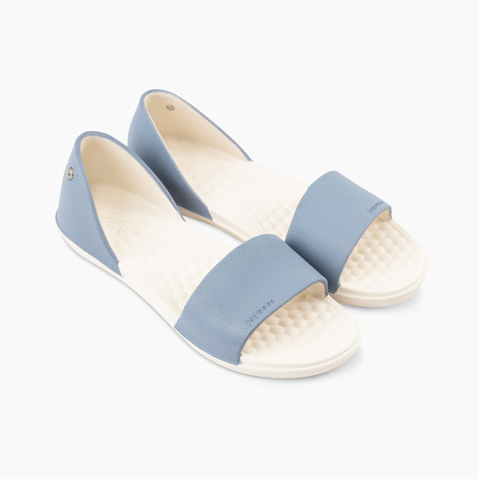 Dusty Blue/Bone Women's Friday Flat#color_dusty-blue-bone