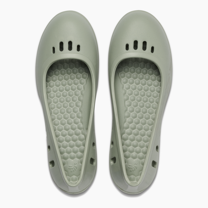 Iceberg Green Women's Studio Flat#color_iceberg-green